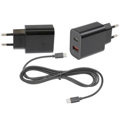 USB Netzteil, USB-C und USB-A Anschluss, Input: 220V, Output: 5V, 3A, Quick Charge, inkl. USB-C auf